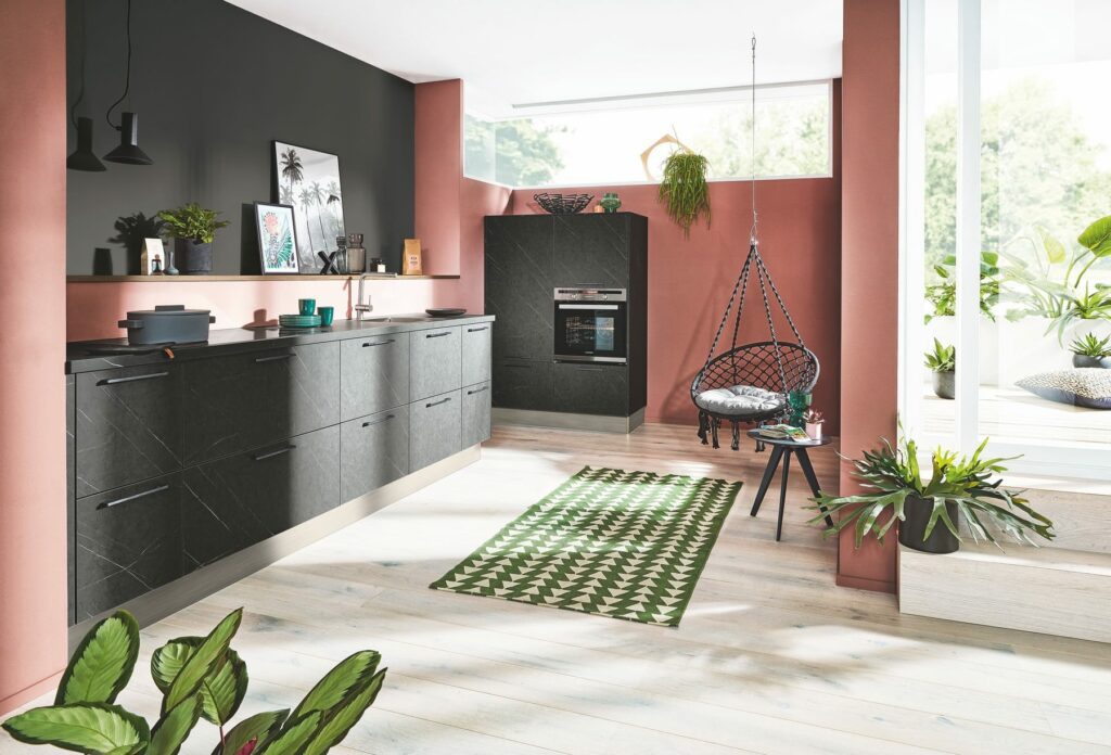 Dark Ceramic L Shaped Kitchen | ColeRoberts, Loughborough