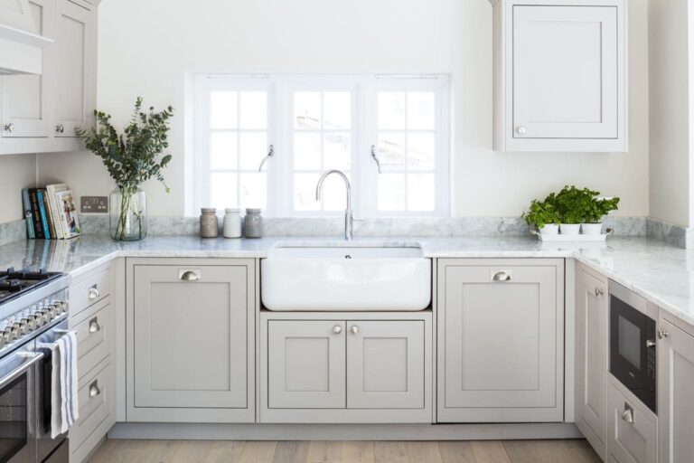 White Shaker In Frame Kitchen1 | Stanford Design, Upminster