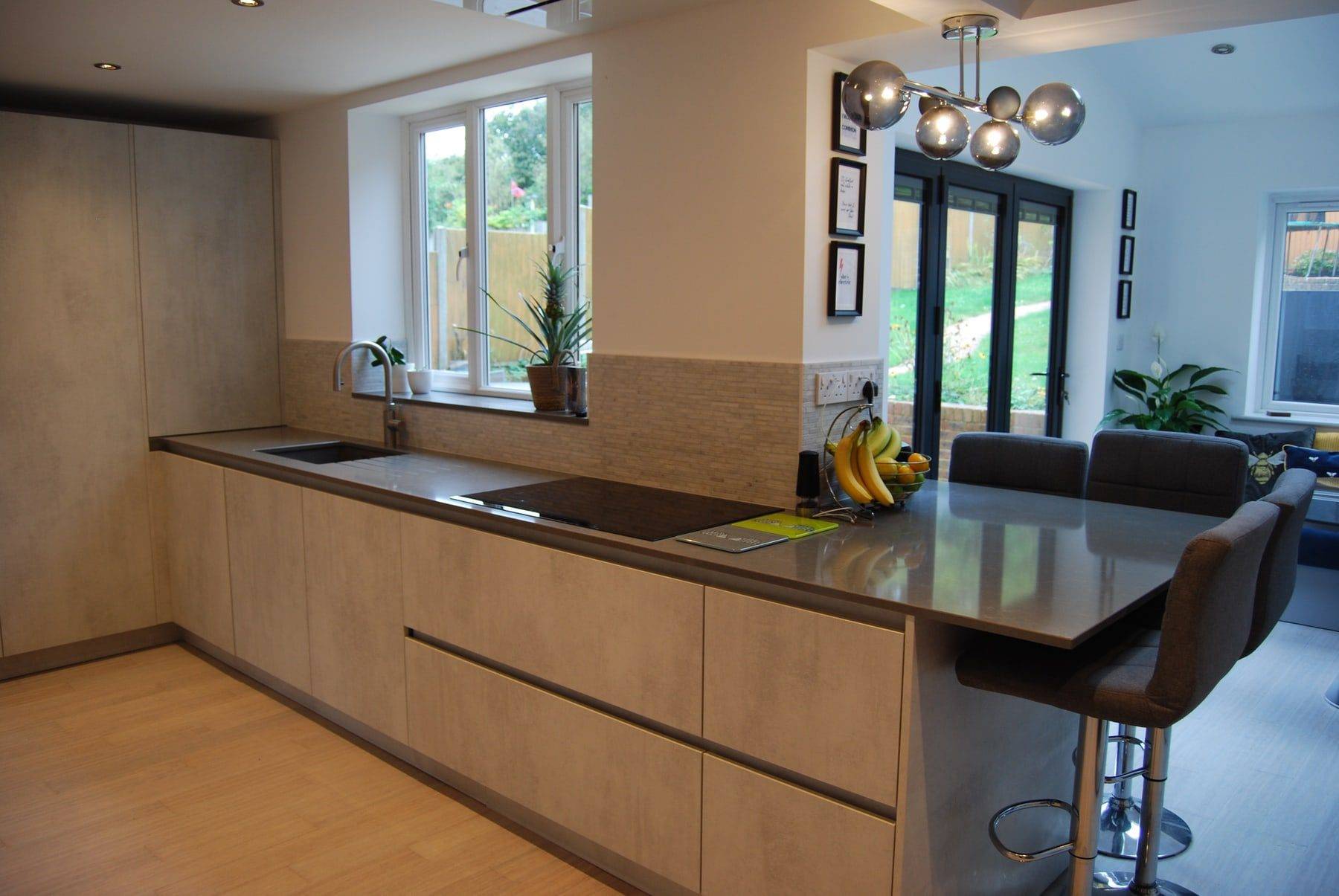 Loughton Ig10 Bass 2 | My Dream Kitchen, London