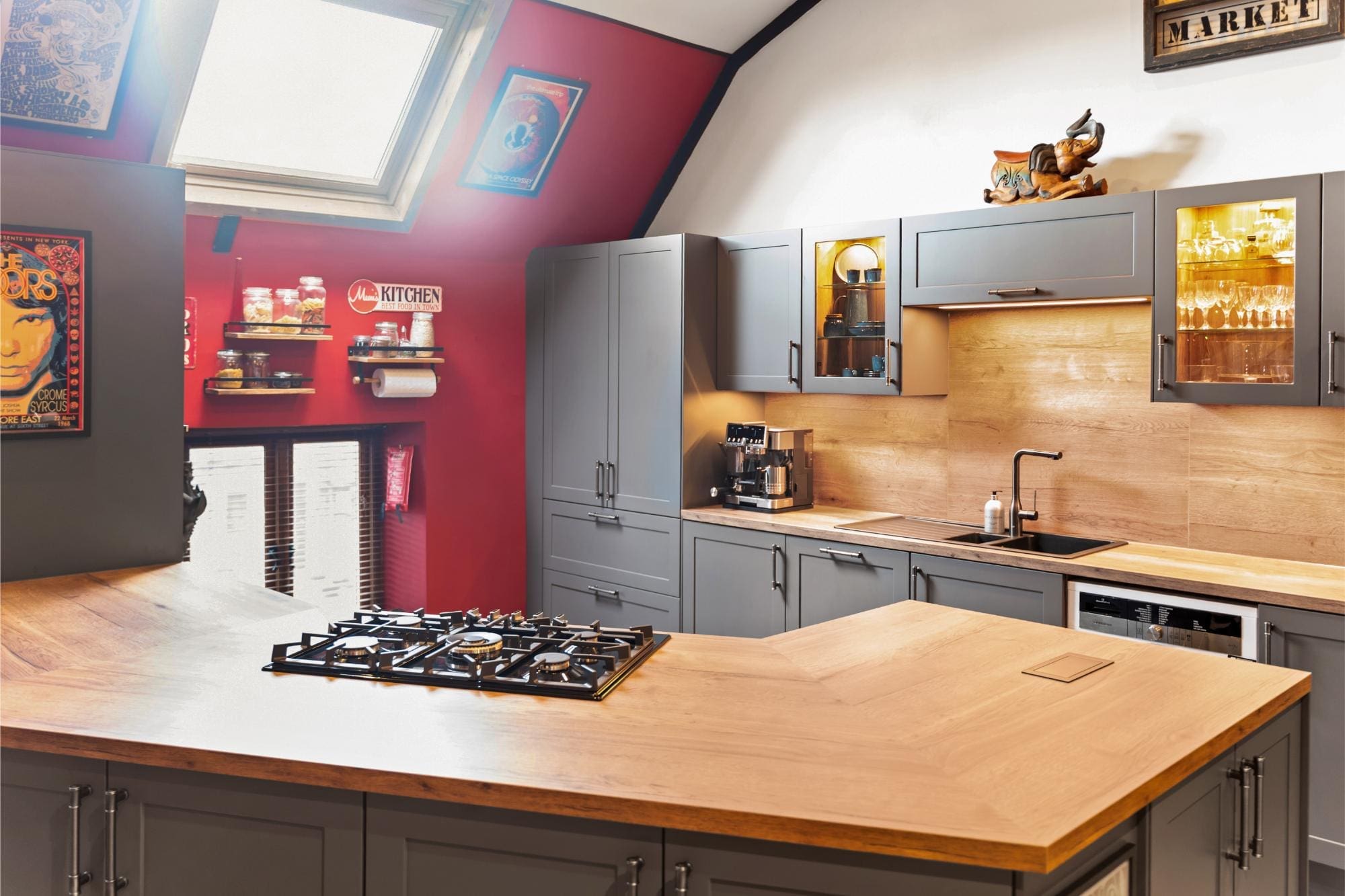 01 2 | German Kitchen Outlet, Holmfirth